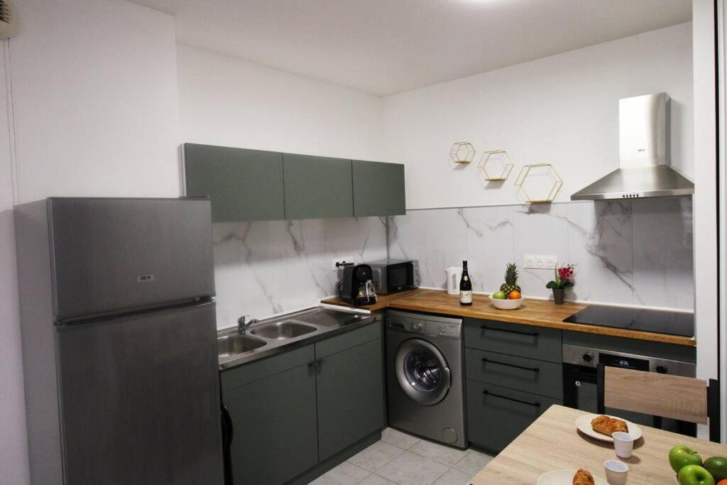 Palais De La Mer Yourhosthelper Apartman Antibes Kültér fotó